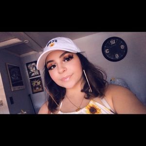 Meet your Posher, Breanna